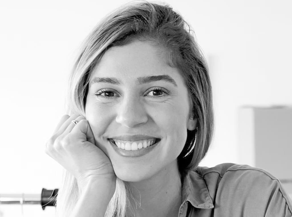 Profesional Silodisa — rostro en primer plano, representando el talento detrás de la operación logística